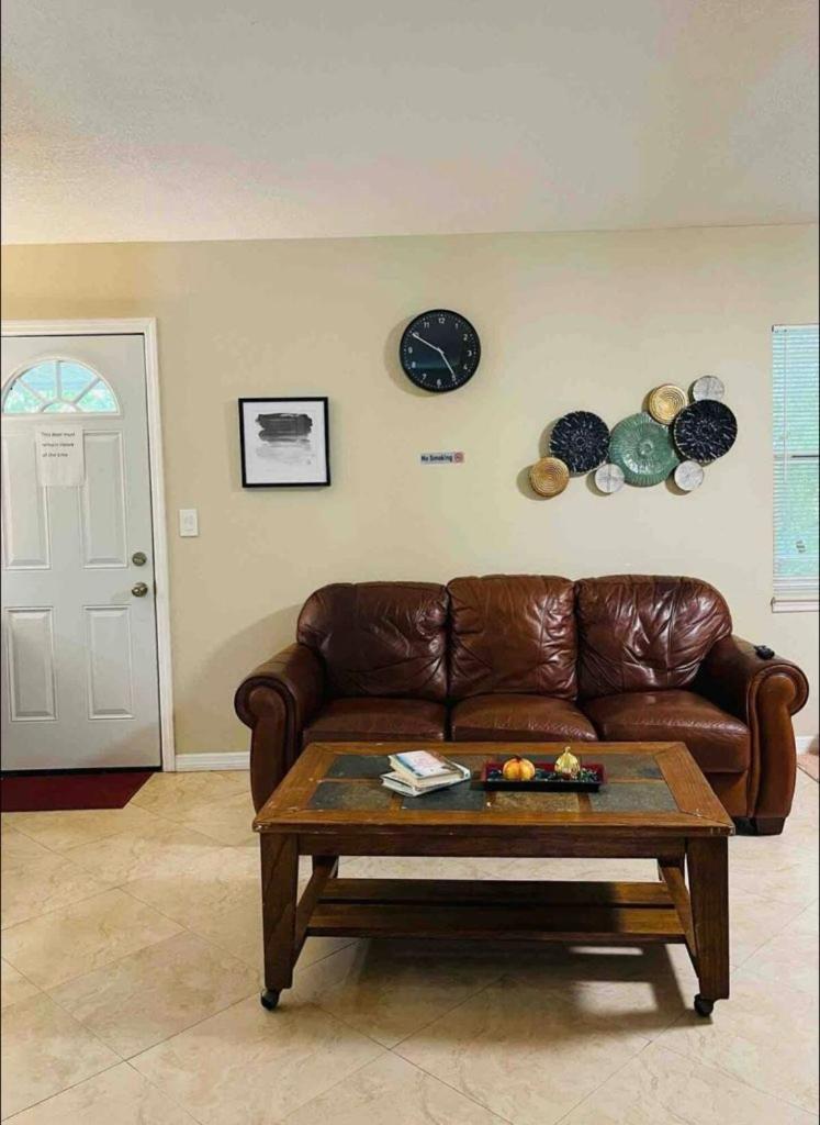 Apartmán Tutul House Tampa Exteriér fotografie